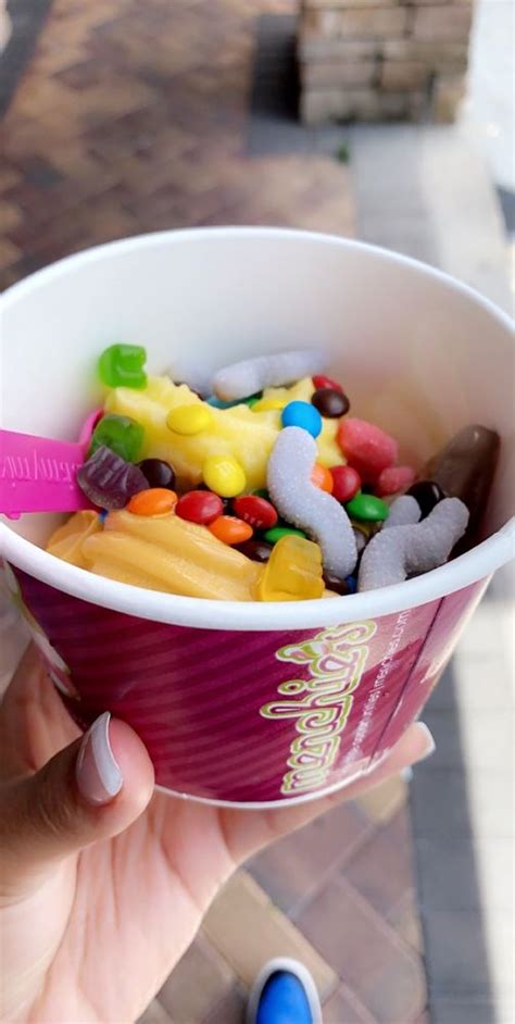 Menchies Pembroke Pines Updated May 2024 86 Photos And 102 Reviews