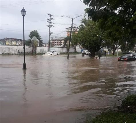 Fuertes Lluvias Provocan Inundaciones En La Provincia De Colón En