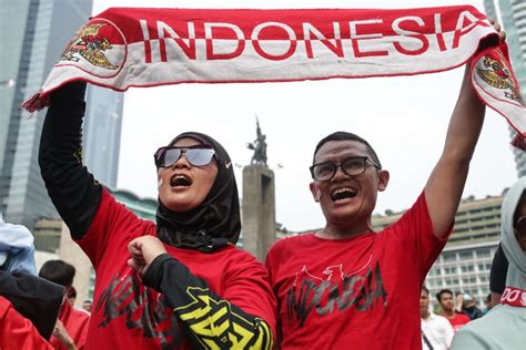 Foto BERITA FOTO Teriakan Indonesia Iringi Pawai Timnas U22 Indonesia