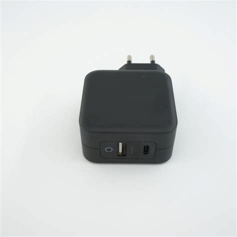 2022 New Arrival Of 65W Pd Charger Of Type C China GaN Pd Charger And