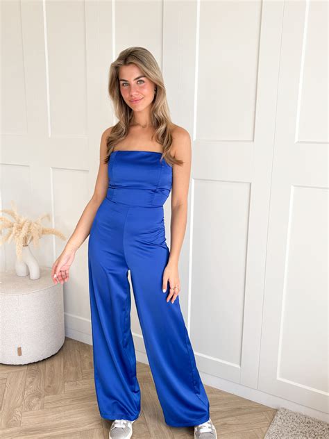 Strapless Jumpsuit Evi Blauw Satijnen Jumpsuit Famous Store