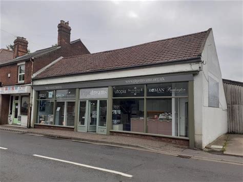 5 Norwich Road North Walsham Norfolk Nr28 9jp Retail Property High Street £1833 Pcm £