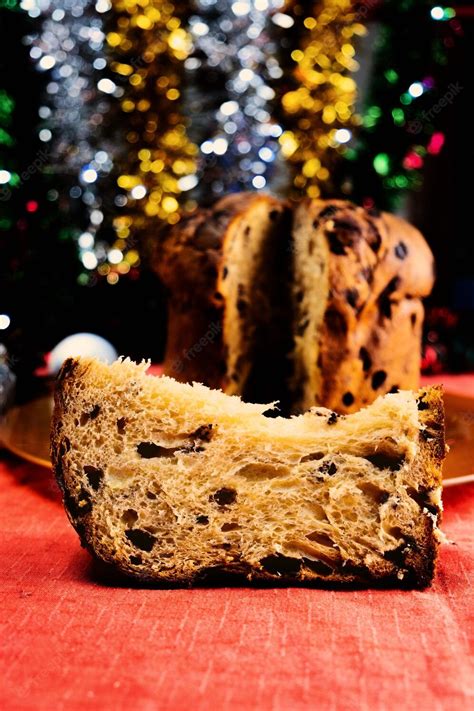 Panettone clásico con frutos secos tradicional pastel navideño italiano ...