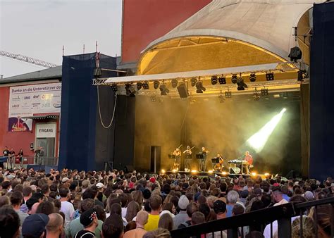 Jenaer Nachrichten – Danger Dan begeisterte Publikum in Jena