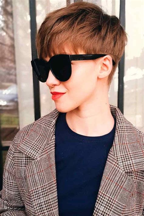 Super Cute Ways To Show Off A Bowl Cut Bowl Cut Short Relaxed