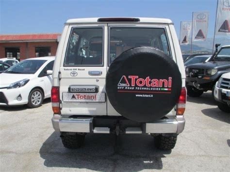 Venduto Toyota Land Cruiser HZJ 71 4 Auto Usate In Vendita