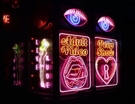 Sex Workers Take On Gentrification And Evil Landlords In Hot Stew Electric Literature