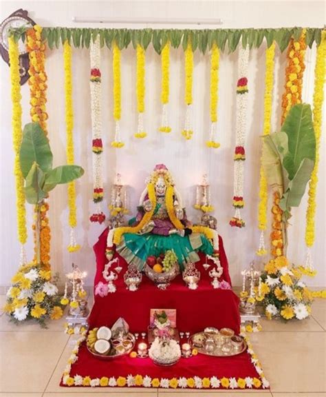 30 Navratri Background Decoration With Flowers • India Gardening