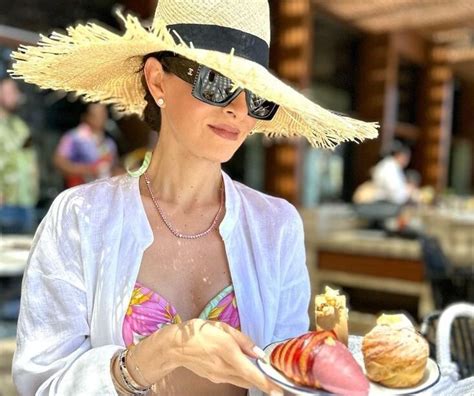 Chef Pastelera Paulina Abascal Vive Lujosas Vacaciones En Los Cabos