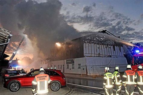 Frau Stirbt Bei Wohnhaus Brand In Holzkirchen Abendzeitung M Nchen