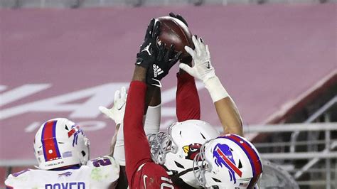 Deandre Hopkins Xxxl Hands Helped Make Hail Mary Catch — And Millions