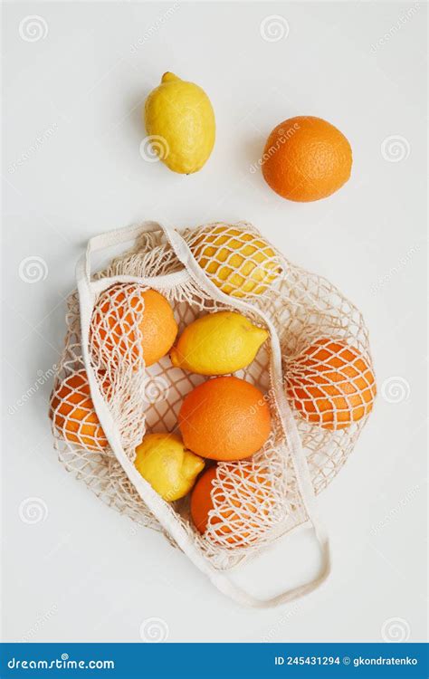 Limones En Bolsa Reutilizable Concepto De Basura Cero Con Bolsa De