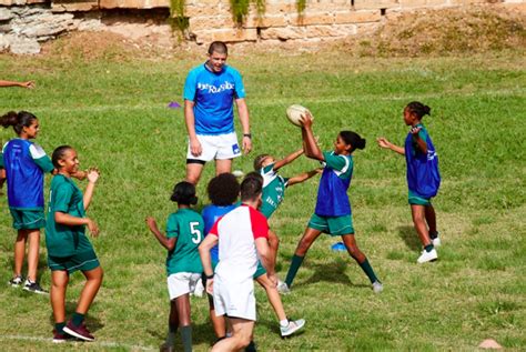 Axa Xl Sponsor Youth Rugby Training Bermuda Rugby Football Union Brfu