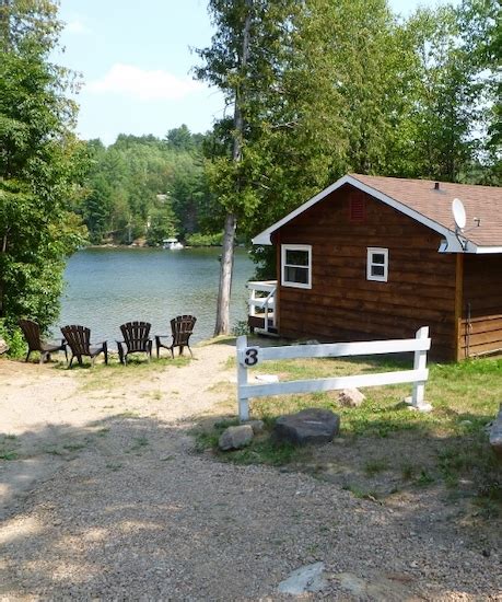 Barry's Bay Cottages | Lakefront Rentals Near Algonquin Park