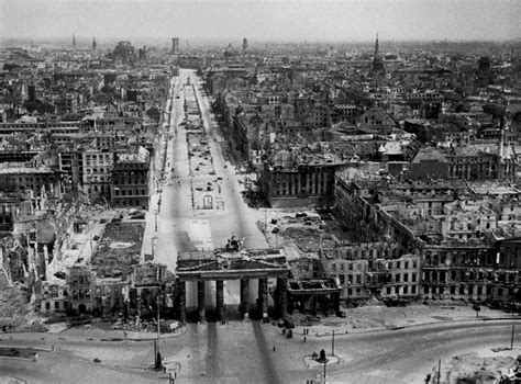 Berlin In Ruins Apocalyptic Pictures After Soviet Soldiers Defeated