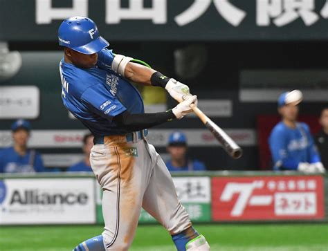 【日本ハム】万波中正が衝撃弾、メジャー級打球速度170キロも「まだ特に」 プロ野球写真ニュース 日刊スポーツ