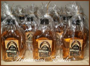 Souvenirs Cumplea Osbotellitas De Whisky Personalizadas Artesanias