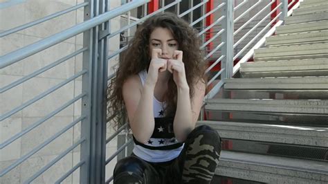 Dytto Finger Tutting Youtube