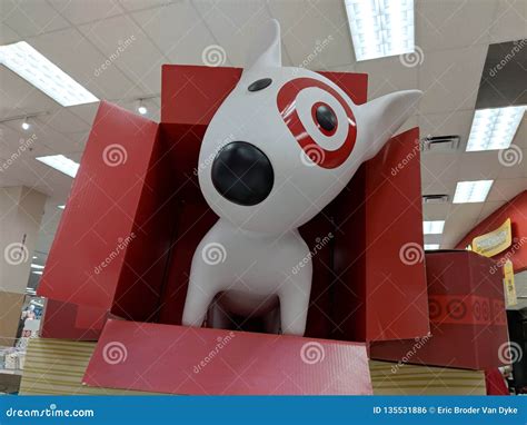 Target Dog Bullseye Inside Box Inside Target Store Editorial Photo ...