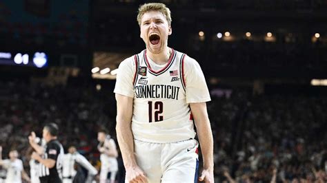 Uconn Wins Back To Back Ncaa Championships Huskies Continue Dominant