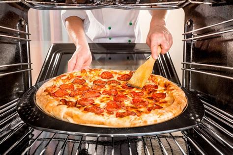 Chef Cooking Pizza in the Oven. Stock Photo - Image of fillet, hold ...