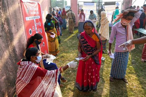 In Pictures Millions Queue To Vote As Bihar State Elections Gets