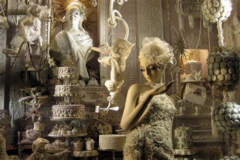 Nyc Bergdorf Goodman S Holiday Window Display Calendar Girls