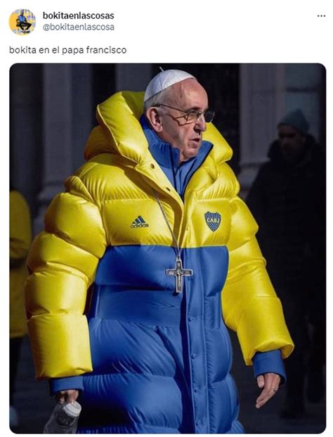 La historia detrás de foto del Papa Francisco con la campera de la