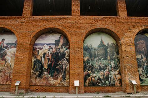 Rusia Kolomna Pared De Ladrillo Con Dibujos Del Kremlin