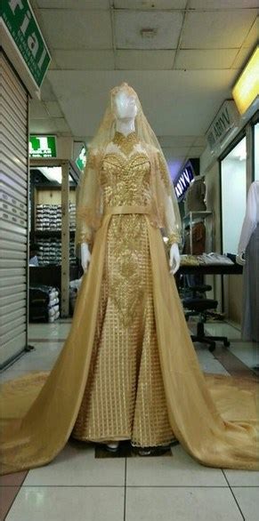 Warna Baju Pengantin Rose Gold Kebaya Maupun Gaun Pernikahan Berikut