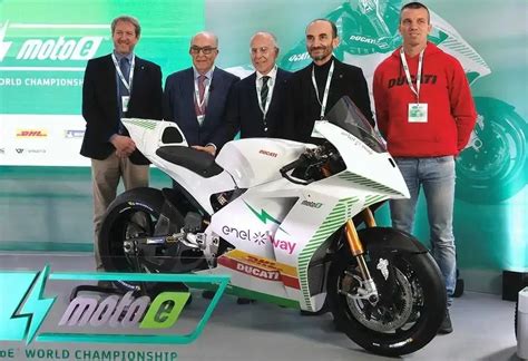 Prot Tipo De Motocicleta De Corrida El Trica Ducati V L Apresentado