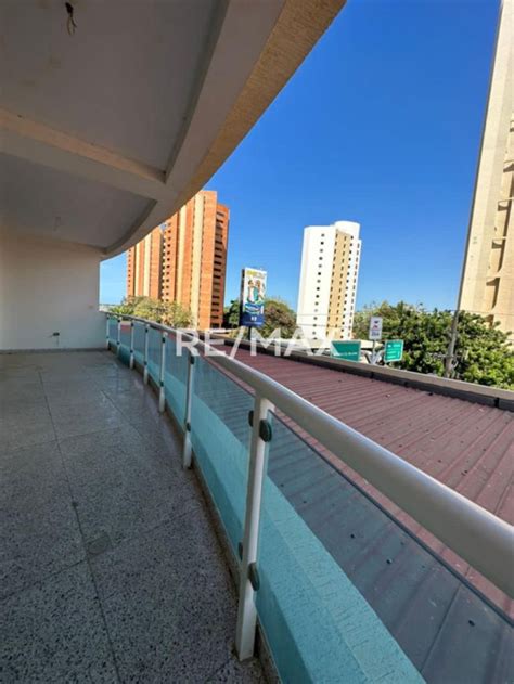 Apto En Venta Edif Fiorano Remax Millenium Maracaibo Doplim