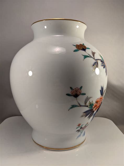 Japanese Fukagawa Seiji Jar Vase Flowers Ryan Snooks Collection Of