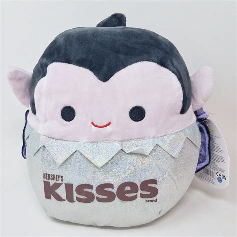 8 Waylee Vampire Squishmallow Hersheys Halloween New 2022 Rare