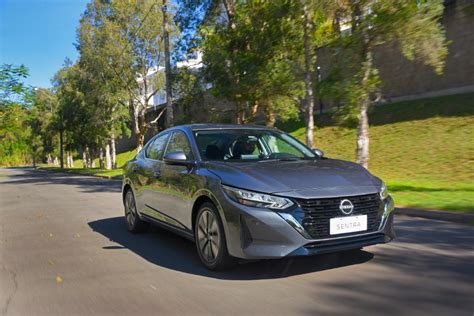 Nissan Sentra Advance 2025 ficha técnica preço e itens de série