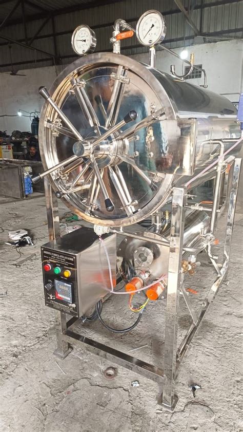 Horizontal Cylindrical Autoclave Machine Semi Automatic At Rs