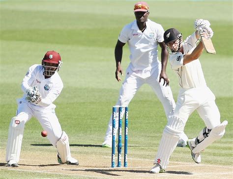 Kane Williamson Cuts Stylishly Off The Back Foot Espncricinfo