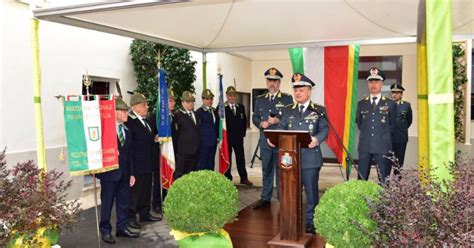 Caserta Il Comandante Generale Della Guardia Di Finanza Generale Di