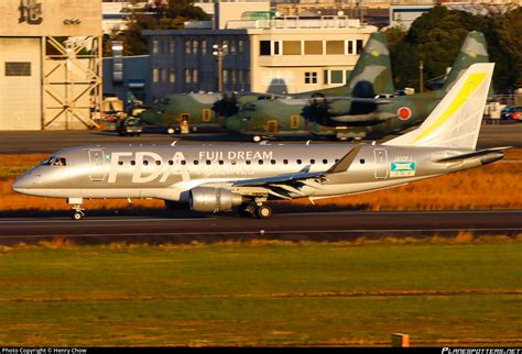 Ja10fj Fda Fuji Dream Airlines Embraer Erj 175std Erj 170 200 Photo By Henry Chow Id