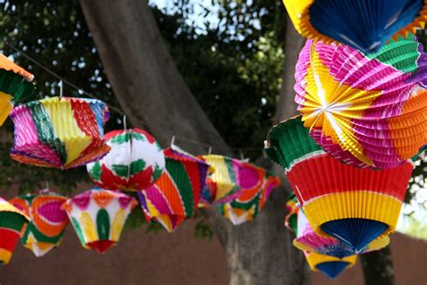 Paper Lanterns A Centuries Old Mexican Tradition Bullfrag