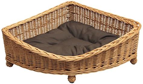 Wicker Dog Basket Beds UK | WebNuggetz.com