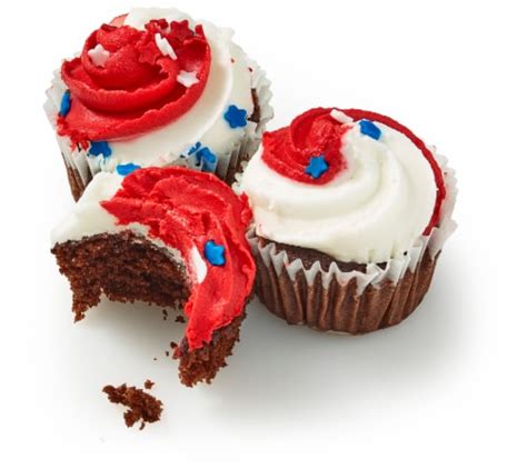 Bakery Fresh Chocolate Patriotic Cupcakes 10 Oz Fred Meyer