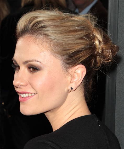 Anna Paquin Long Straight Dark Blonde Updo Hairstyle With Light Blonde