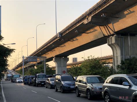 影／台76線快速道路員林交流道、林厝交流道塞車用路人的一大夢靨