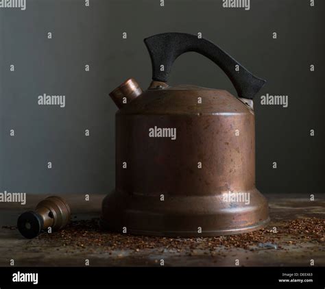 Vintage copper tea kettle Stock Photo - Alamy