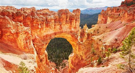 National Parks And Beyond Canyons Mesas And Hoodoos Visit The Usa