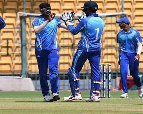 Vijay Hazare Trophy Karnataka To Face Tamil Nadu In Final