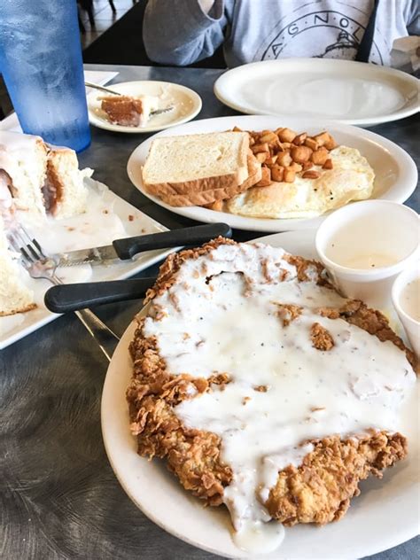 San Antonio Lulus Bakery And Cafe Female Foodie