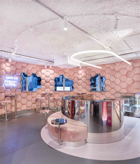 NUEVO PROYECTO DE WANNA FLAGSHIP STORE PERFUMERÍAS PRIMOR CDICV