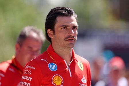 Carlos Sainz Estrena Nuevo Look Y Todo El Mundo Ve El Mismo Parecido